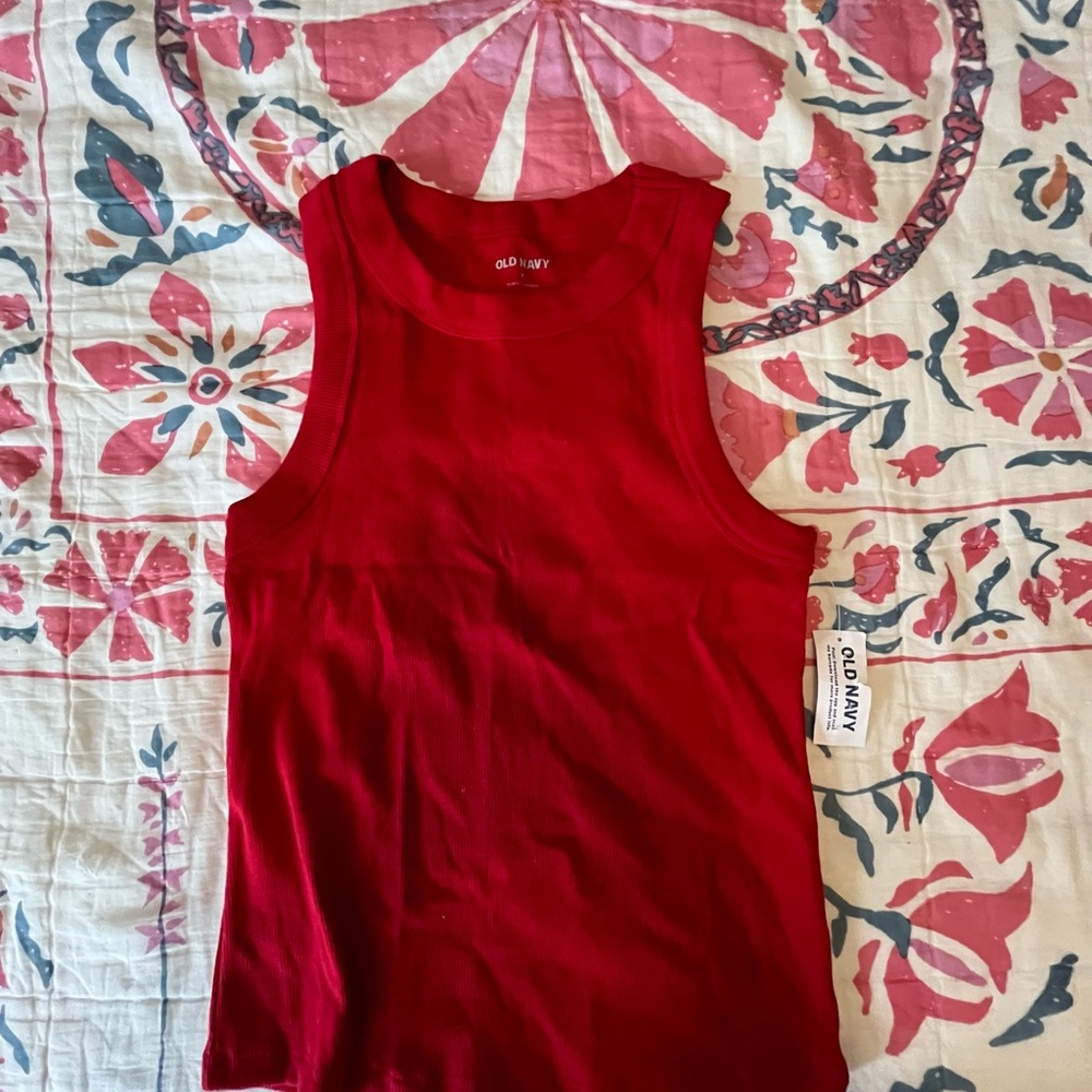 Old navy red tank